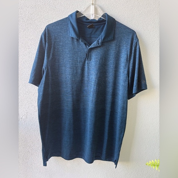 Oakley Other - Oakley Hydrolix Regular Fit Size XL Dark royal blue heathered Polo‎ shirt